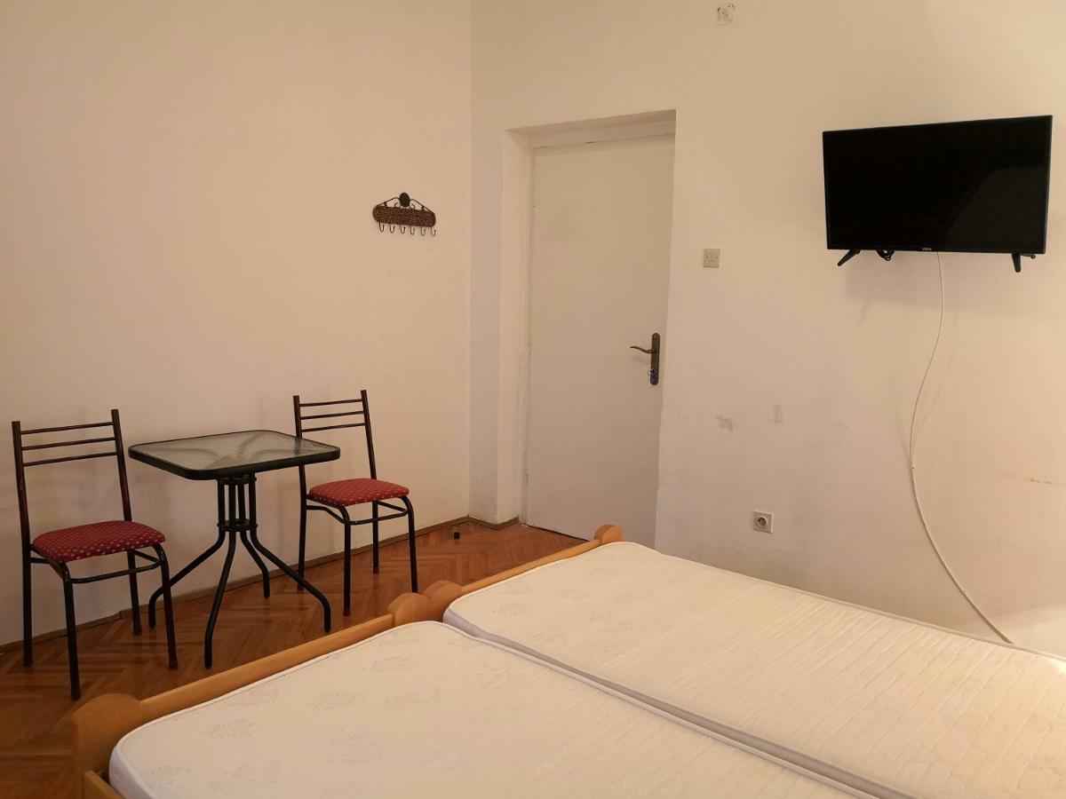 Zemunella Guest House 赫尔采格诺维 外观 照片