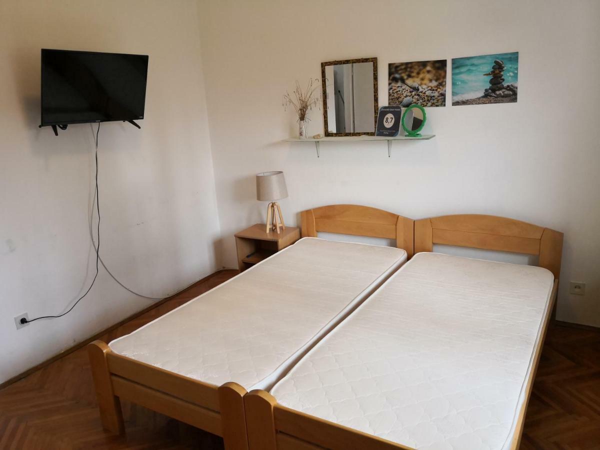 Zemunella Guest House 赫尔采格诺维 外观 照片