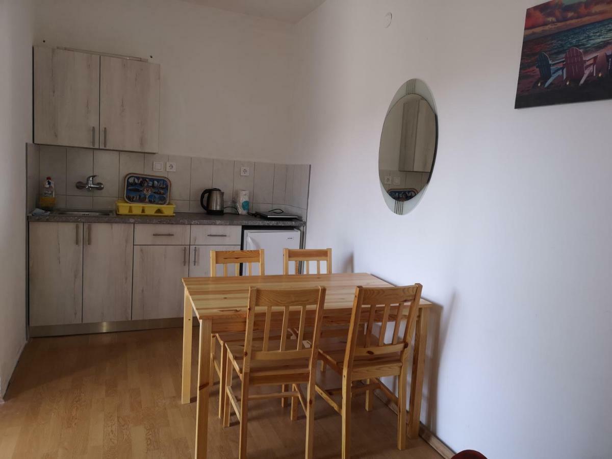 Zemunella Guest House 赫尔采格诺维 外观 照片